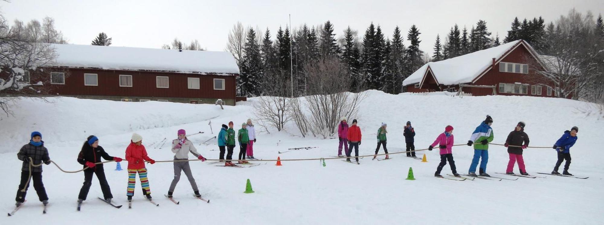 Camp Sjusjøen Hotell Mesnali Eksteriør bilde