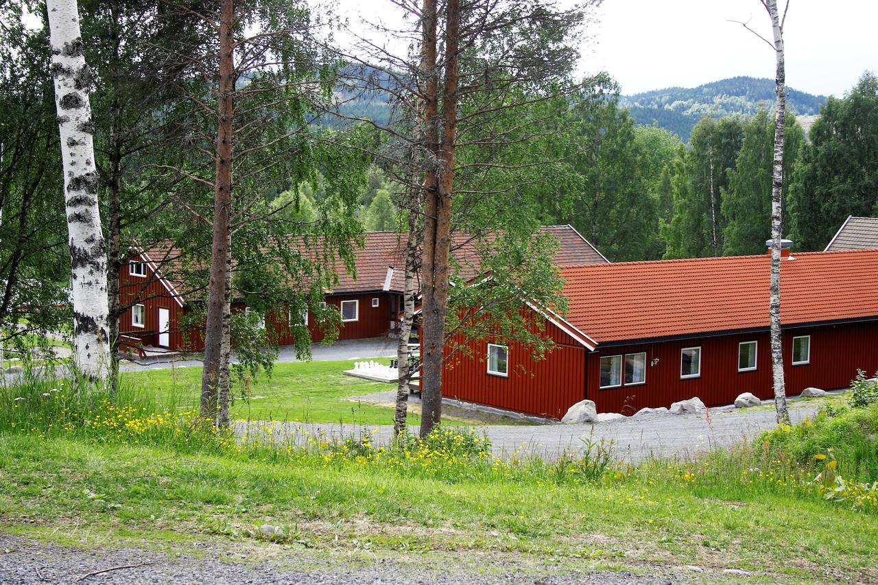 Camp Sjusjøen Hotell Mesnali Eksteriør bilde